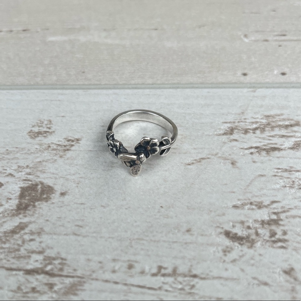 James Avery